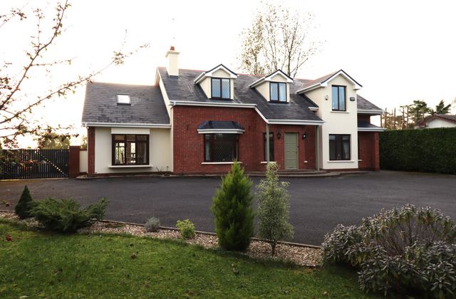 Blain, Athenry, Co. Galway - Click to view photos