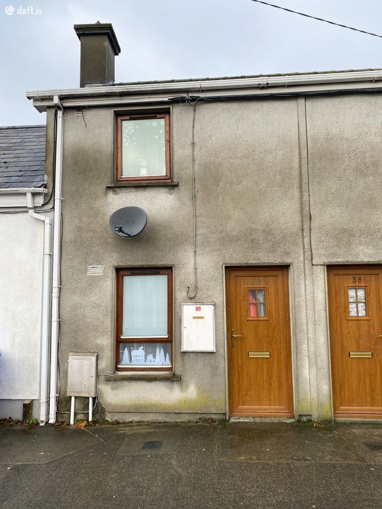 39 Ballytruckle Road, Waterford City, Co. Waterford - Click to view photos
