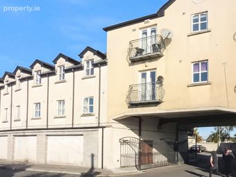 22 Clayton Court, Staplestown Road, Carlow Town, Co. Carlow