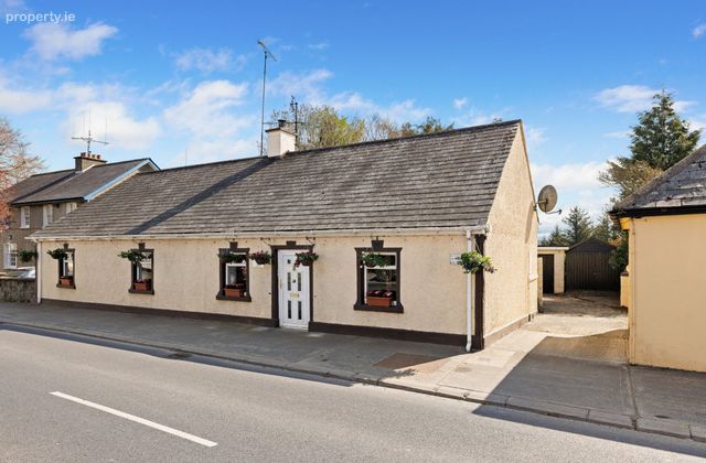 Wayside, Main Street, Roundwood, Co. Wicklow - Click to view photos