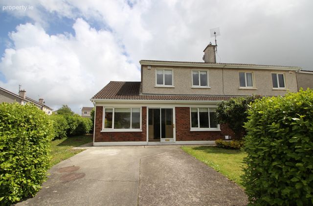 39 Rockboro Heights, Waterpark, Carrigaline, Co. Cork - Click to view photos