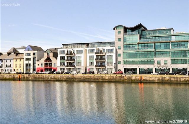 Apartment 13, Tonn Na Mara, Galway City, Co. Galway - Click to view photos