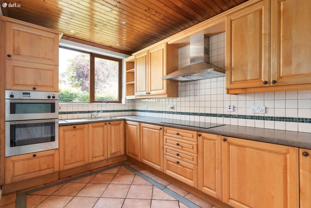 68 Newtownpark Avenue,Blackrock,Co. Dublin, Blackrock, Co. Dublin