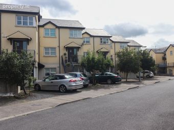 14 Clayton Court, Staplestown Road, Carlow Town, Co. Carlow