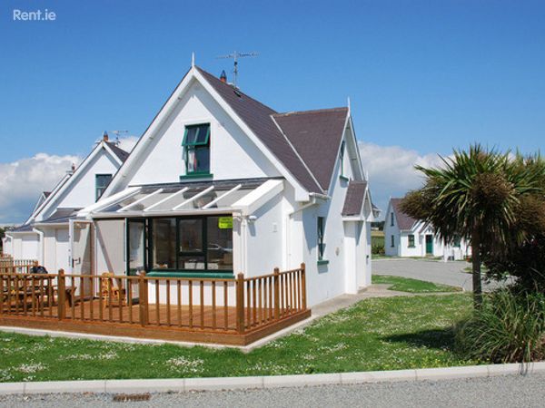 No.1 Sandeel Bay Cottages, Hookless Village, Fethard-On-Sea, Co. Wexford