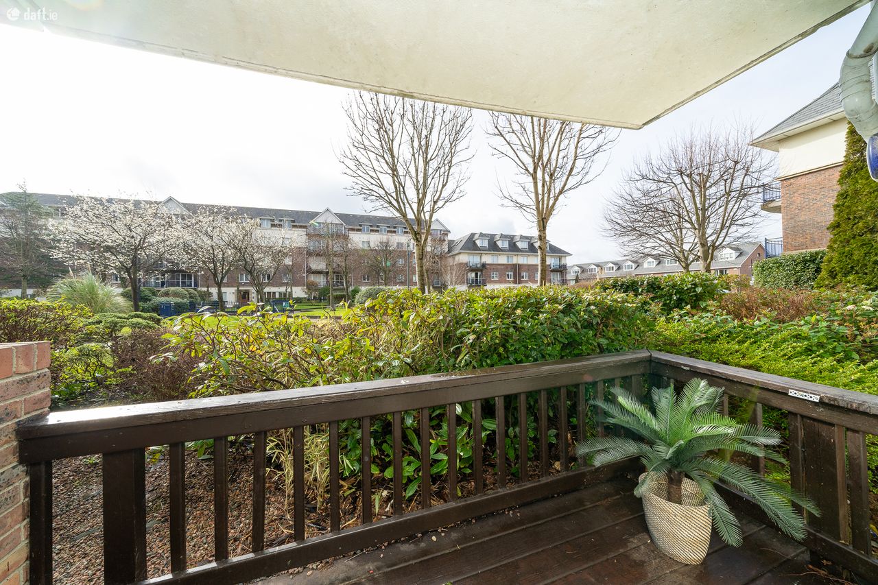 Apartment 211, Hampton Square, Navan Road (D7), Dublin 7 Brock Delappe