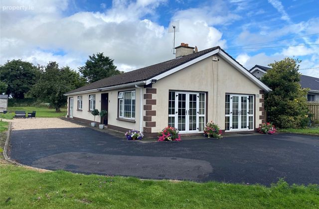 The Willows, Newtown, Co. Kildare - Click to view photos