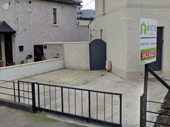 Parking space for rent at 9 Bargy Road, Dublin 3, East Wall, Dublin 3, North Dublin City