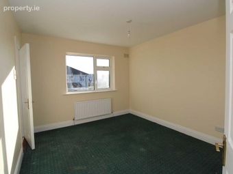 14 Brookville Green, Nenagh, Co. Tipperary - Image 5