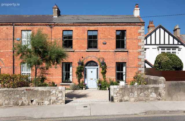 3 Hastings Terrace, Sandycove Road, Sandycove, Co. Dublin - Click to view photos
