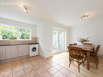 10 Orby Way, The Gallops, Leopardstown, Dublin 18 - Image 5