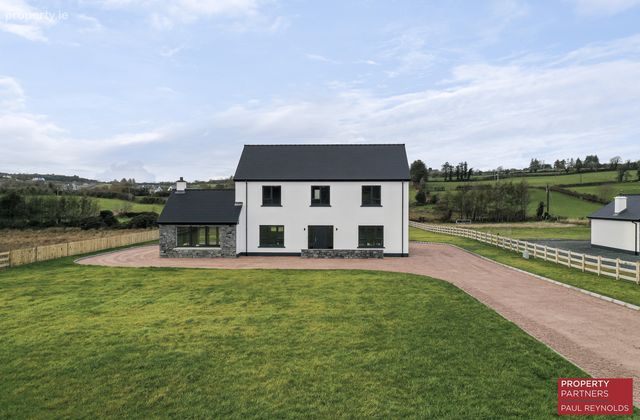 Gortnavern, Letterkenny, Co. Donegal - Click to view photos