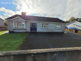 8 Abbey Crescent, Cahir, Co. Tipperary