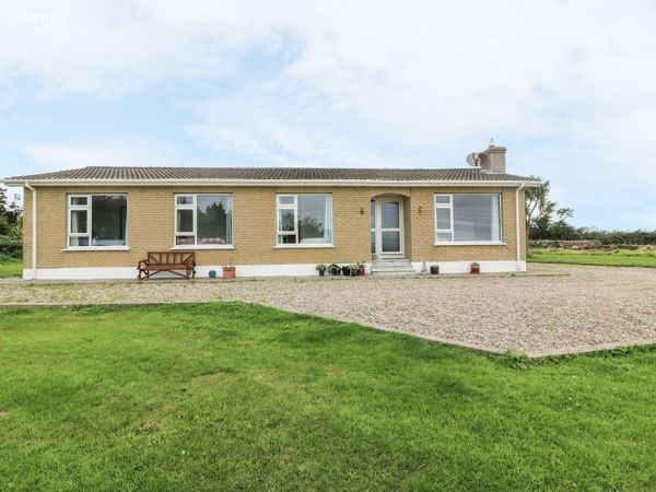 Findale, Churchtown, Broadway, Rosslare Harbour, Co. Wexford