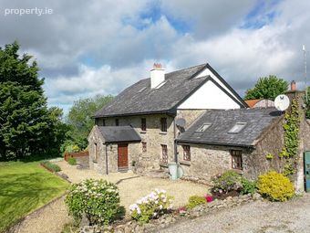 Hollymount House, Ballaghmore, Borris-in-Ossory, Co. Laois