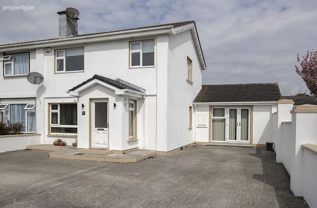 90 Silversprings, Dungarvan, Co. Waterford - Click to view photos