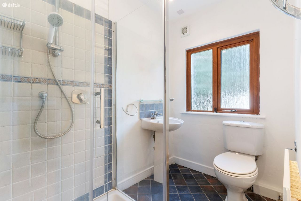 68 Newtownpark Avenue,Blackrock,Co. Dublin, Blackrock, Co. Dublin
