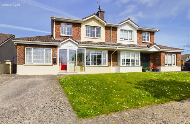 12 Meadowbrook, Tramore, Co. Waterford - Click to view photos