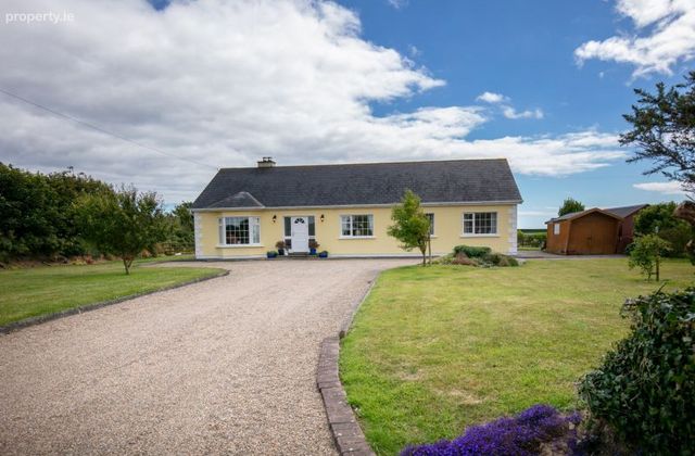 Sea Breeze, Sigginstown, Tacumshane, Co. Wexford - Click to view photos