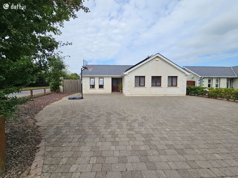 2 The Paddocks, Crookstown Upper, Crookstown, Co. Kildare - Click to view photos