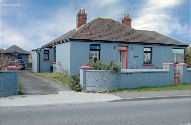 'cairnwood', The Square, Blackrock, Co. Louth - Click to view photos