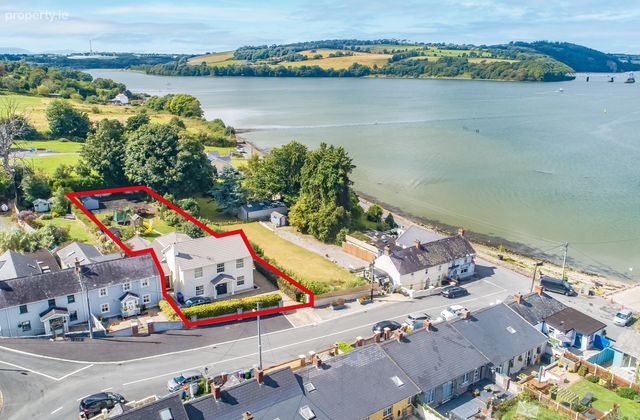 Braclyn, The Village, Cheekpoint, Co. Waterford - Click to view photos