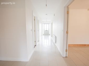 17 Ryland Wood, Bunclody, Co. Wexford - Image 4
