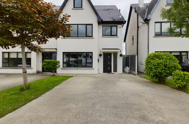 79 Poplar Drive, Carraig An Aird, Waterford City, Co. Waterford - Click to view photos