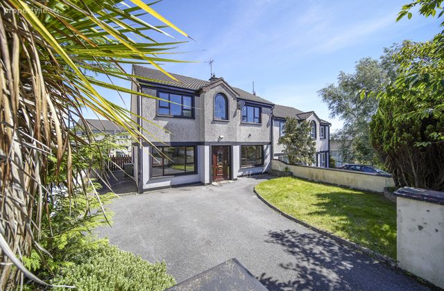 46 Manor View Park, Letterkenny, Co. Donegal - Click to view photos