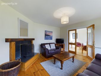 11 Pine Cove, Dunmore East, Co. Waterford - Image 3
