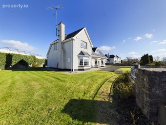 22 Hyde Court, Golf Links Road, Roscommon Town, Co. Roscommon - Image 3